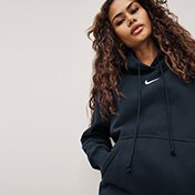 Hoodies & Sweatshirts